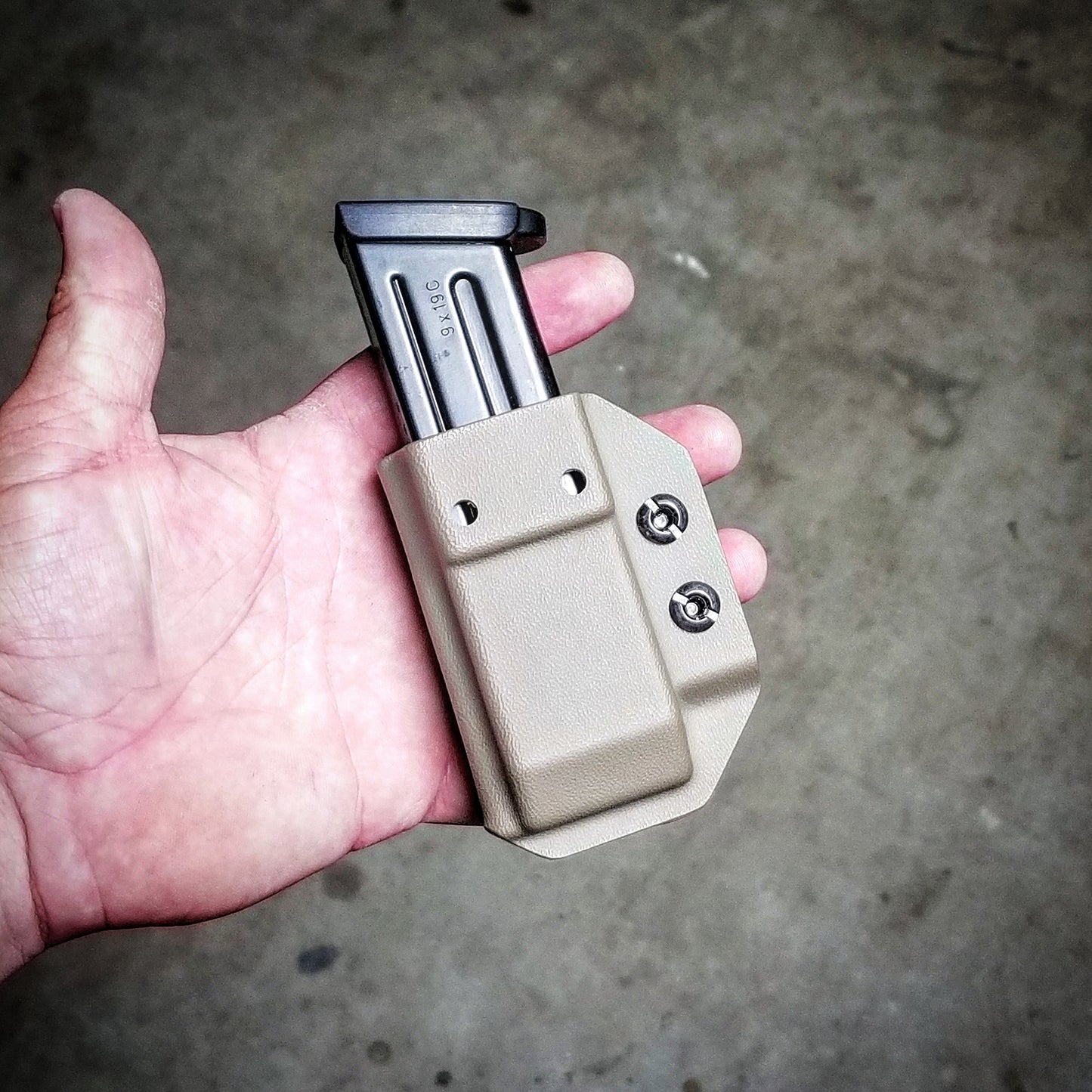 IWB Single Mag Carrier