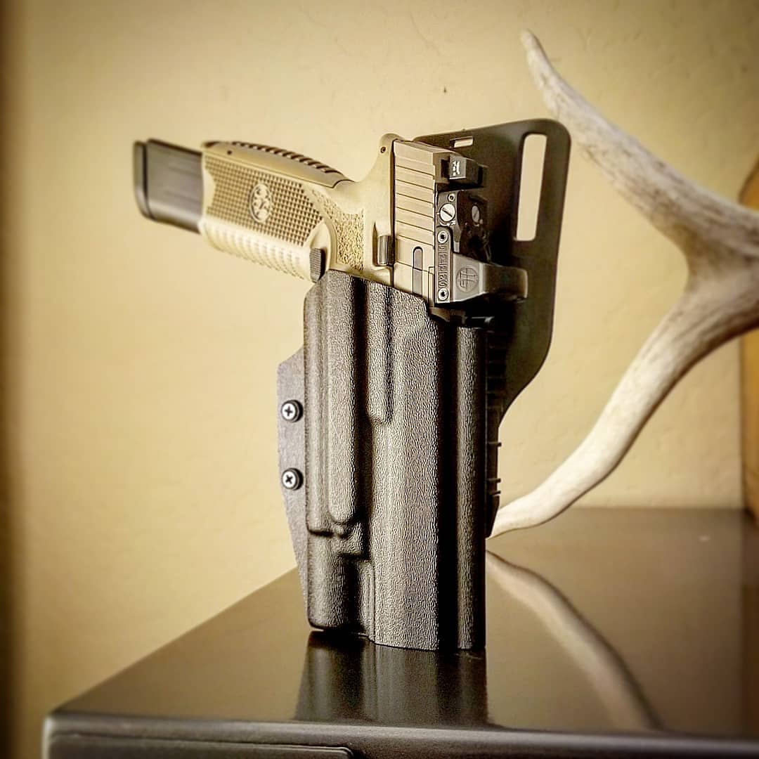 Trooper OWB Light Bearing Holsters