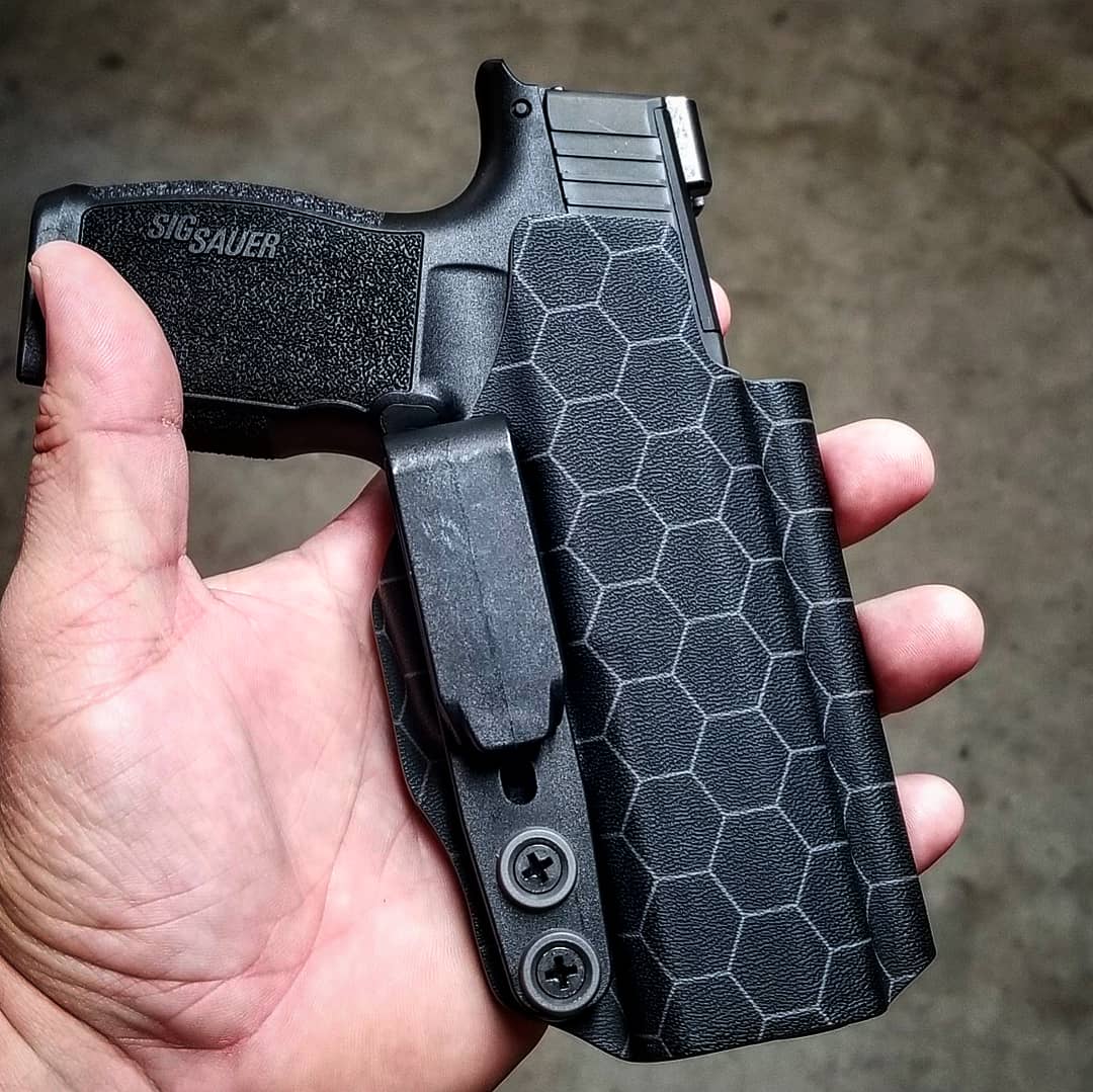 Deep Tuck (Custom)