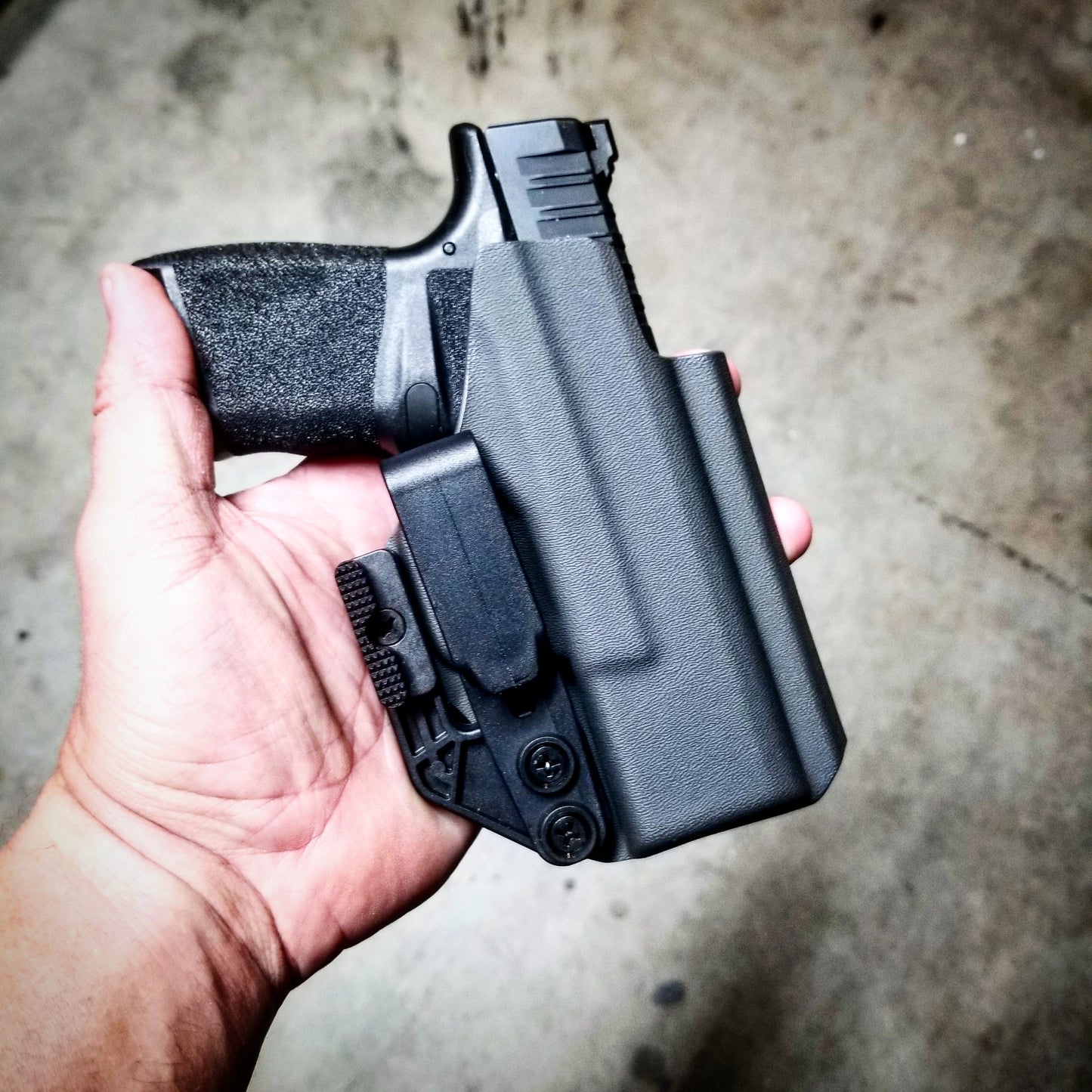 Deep Tuck (Custom)
